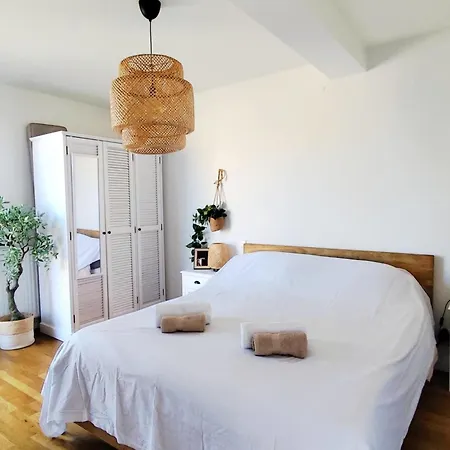 2 With Terrace In